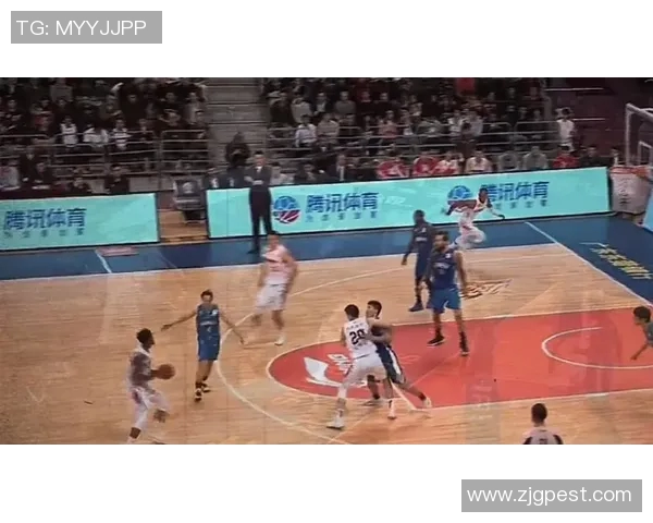 马尚布鲁克斯的篮球之路与他对中国篮球的深远影响分析